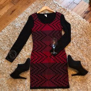 🍷 Venus fitted sweater dress🍷 Size small